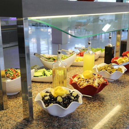 קוסדסי Ada Newday Resort Hotel מראה חיצוני תמונה
