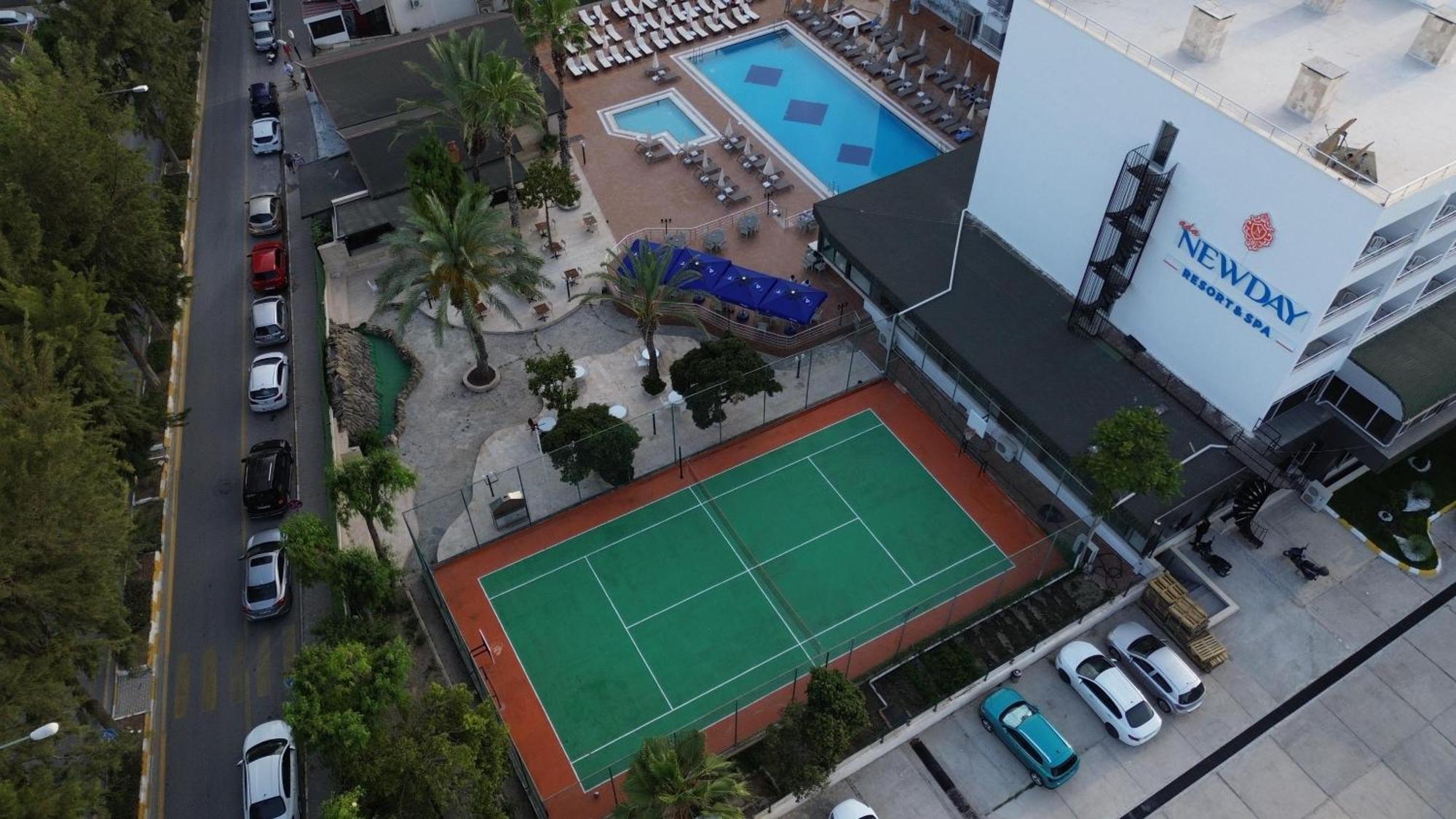 קוסדסי Ada Newday Resort Hotel מראה חיצוני תמונה