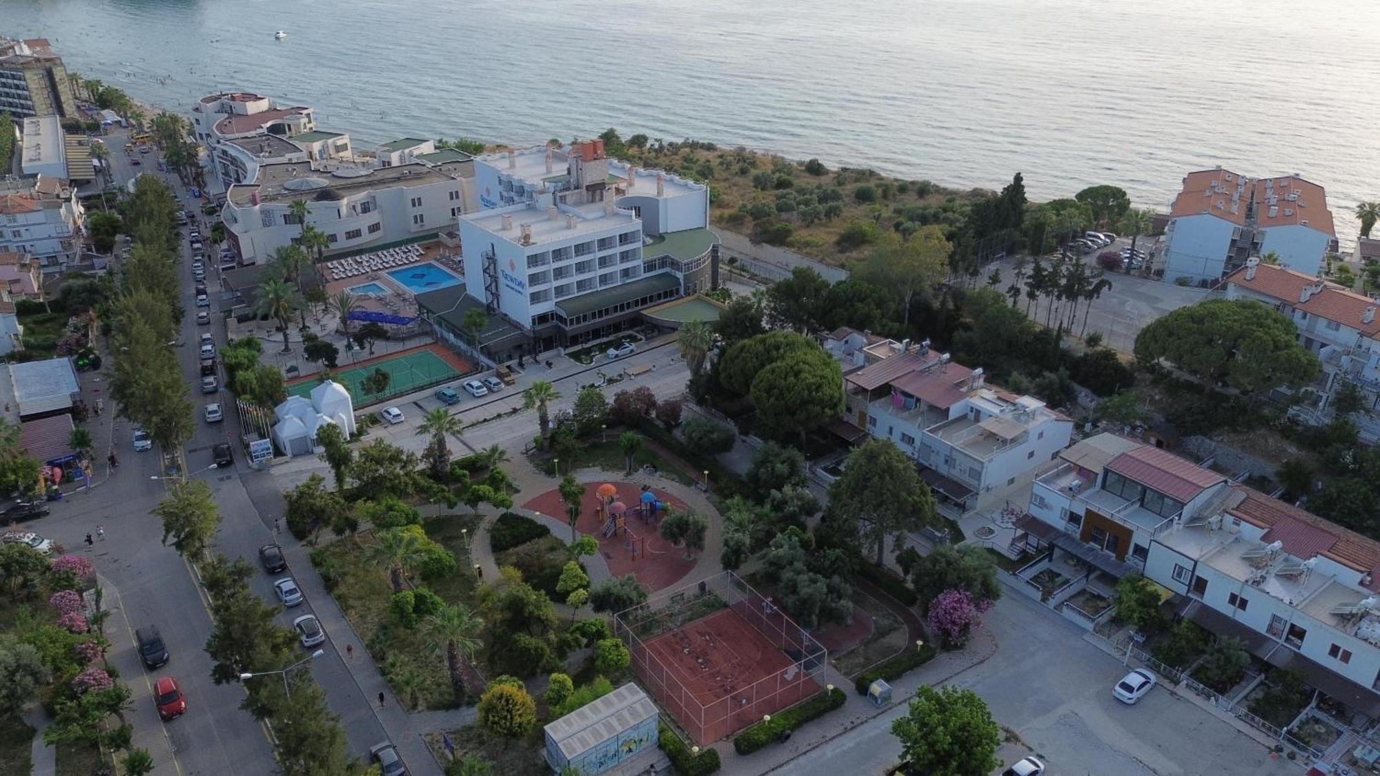 קוסדסי Ada Newday Resort Hotel מראה חיצוני תמונה