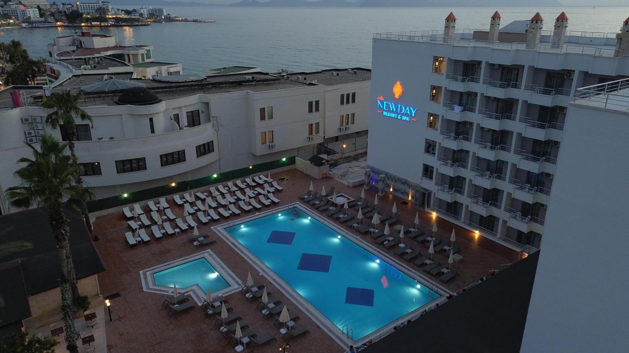 קוסדסי Ada Newday Resort Hotel מראה חיצוני תמונה