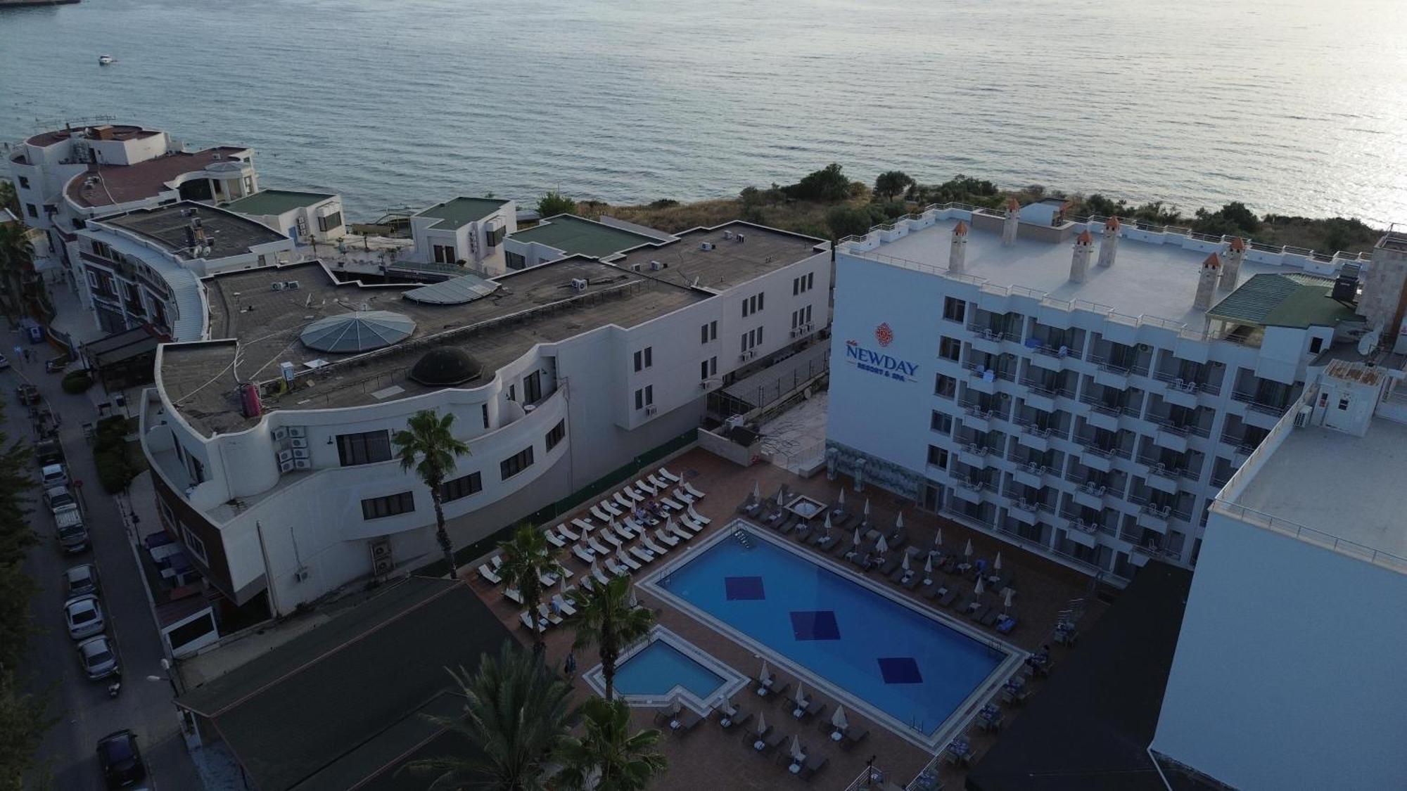 קוסדסי Ada Newday Resort Hotel מראה חיצוני תמונה