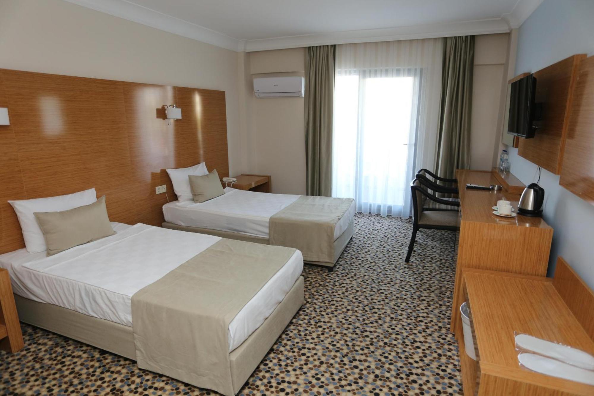 קוסדסי Ada Newday Resort Hotel מראה חיצוני תמונה